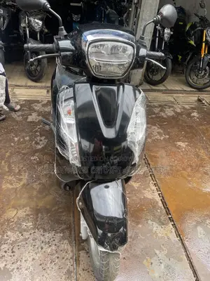 Suzuki Access 125 FI CBS 2023 Black
