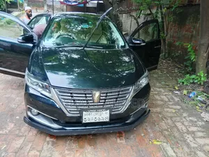 Toyota Premio 2016 Black