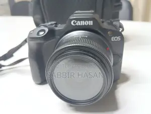 Canon EOS R50 Mirrorless Camera (18-45mm Lens)