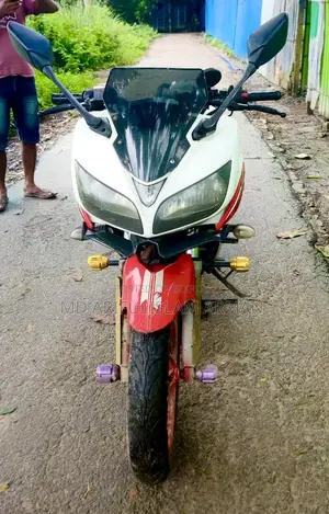 Yamaha FZ 2018 White