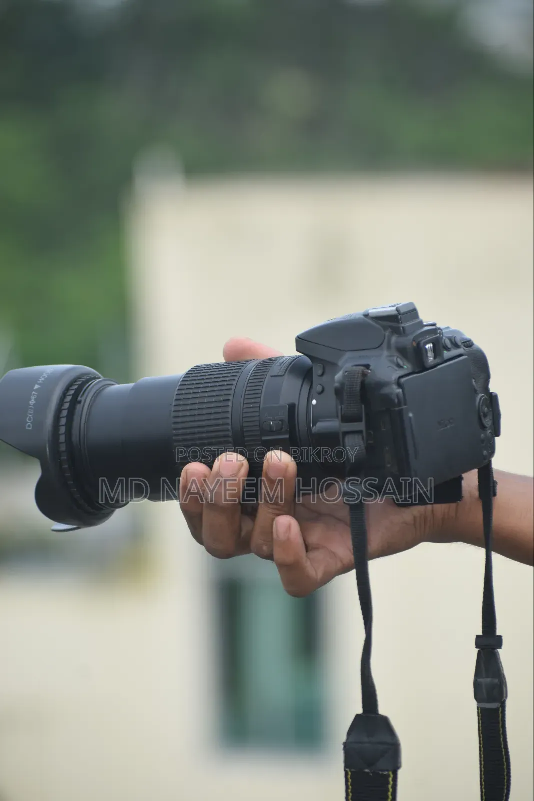 Nikon D5300 + 18-140mm Vr + 70-300mm Zoom Lens