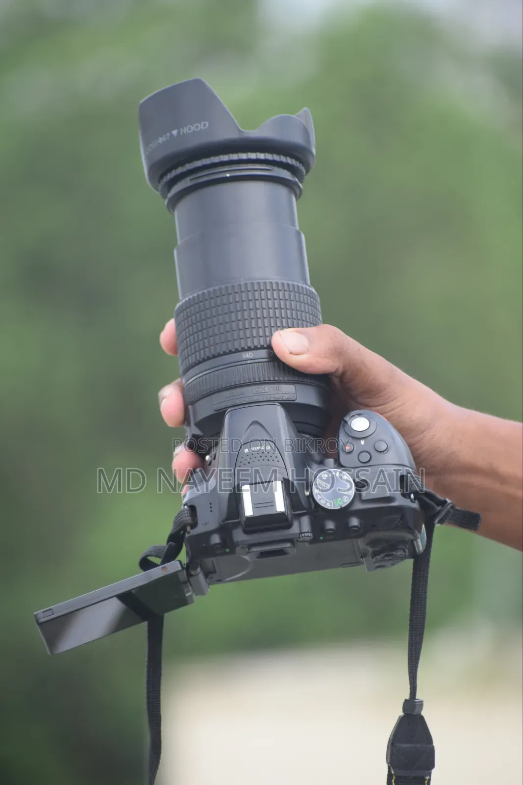 Nikon D5300 + 18-140mm Vr + 70-300mm Zoom Lens