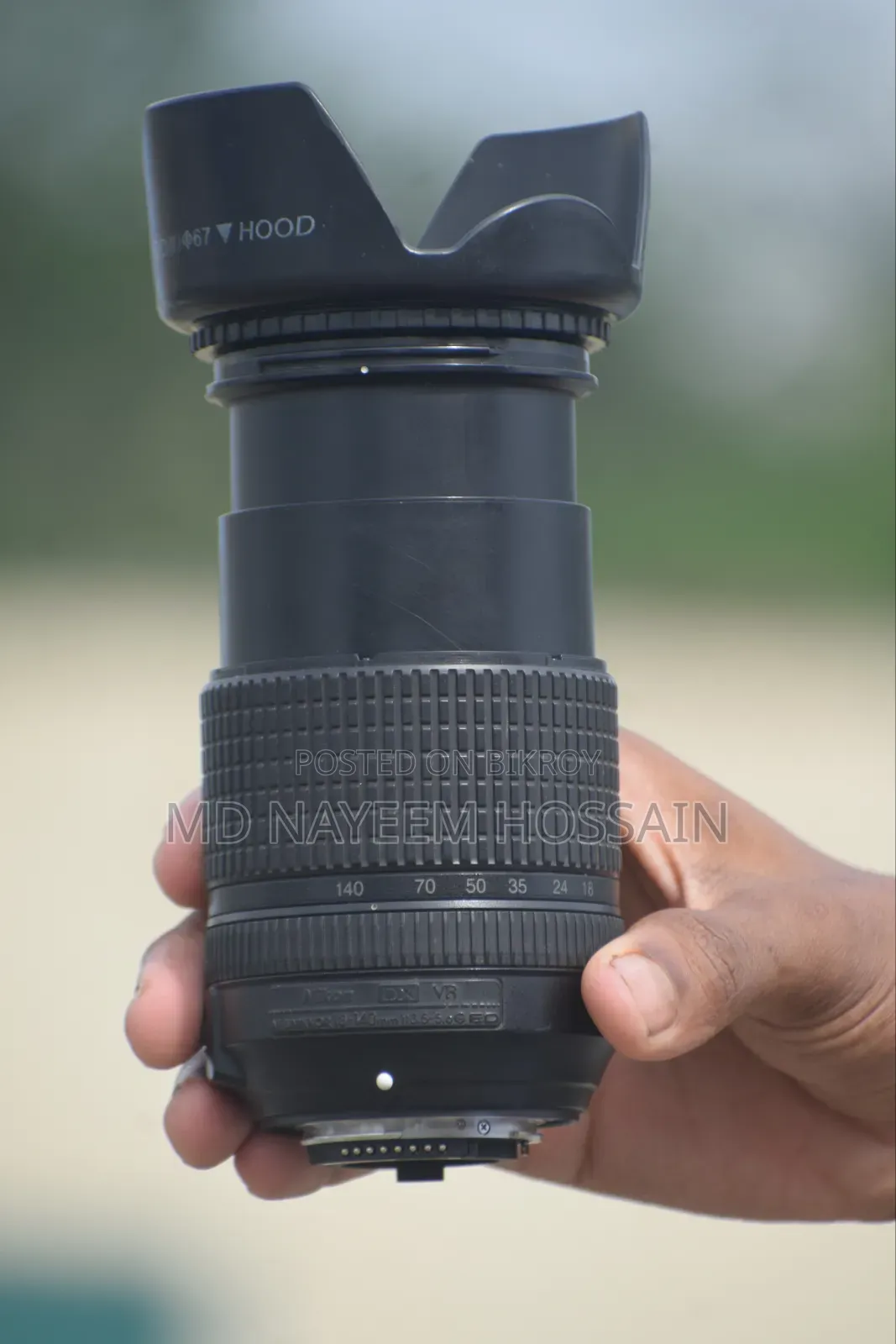 Nikon D5300 + 18-140mm Vr + 70-300mm Zoom Lens