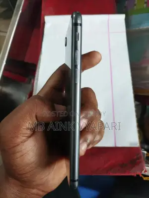 Apple iPhone 8 64 GB Black