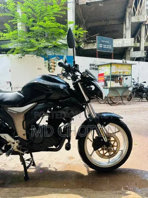 সুজুকি জিক্সার মনোটোন ২০২৩ কালো