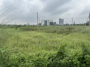N-Block, 3 Katha, East Face, Near Bazar Protidin, Bashundhara