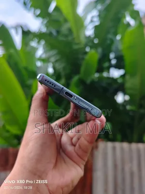 Vivo X90 256 GB Red