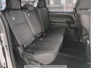 Toyota Noah 2022 Pearl