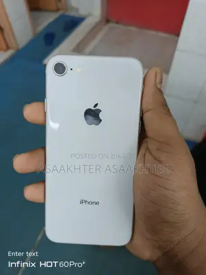 Apple iPhone 8 64 GB White