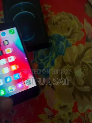 Apple iPhone 6 16 GB Silver