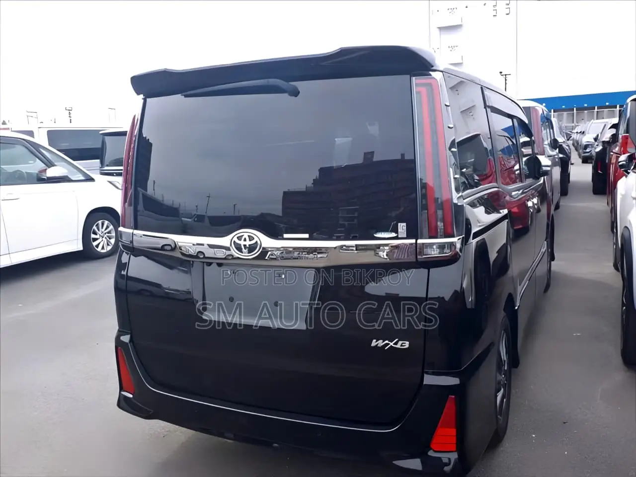 Toyota Noah 2.0 FWD (7 Seater) 2021 Black