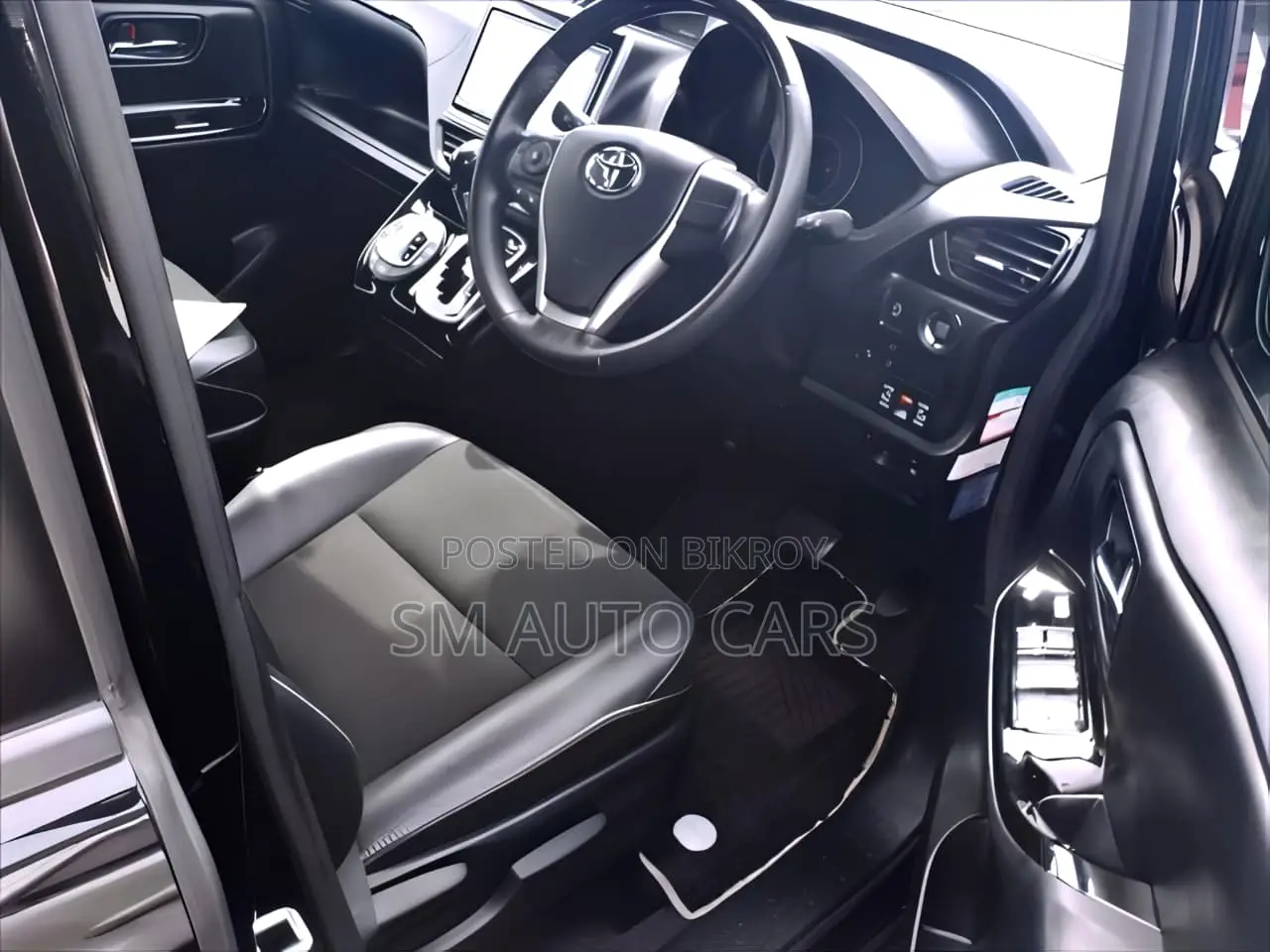 Toyota Noah 2.0 FWD (7 Seater) 2021 Black
