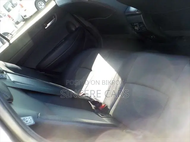 Toyota Corolla Cross 2023 Brown