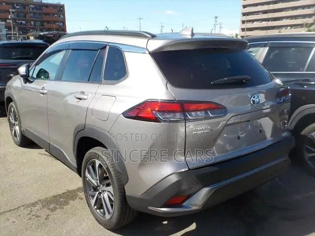 Toyota Corolla Cross 2023 Brown