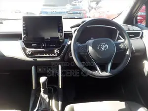 Toyota Corolla Cross 2023 Brown