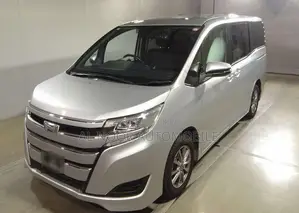 Toyota Noah 2021 Silver