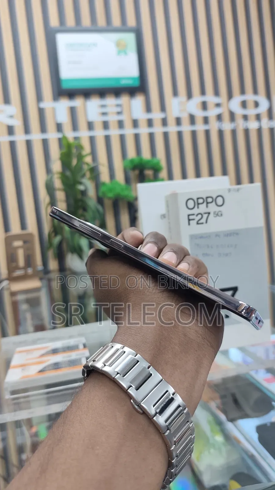Oppo F27 128 GB Gold