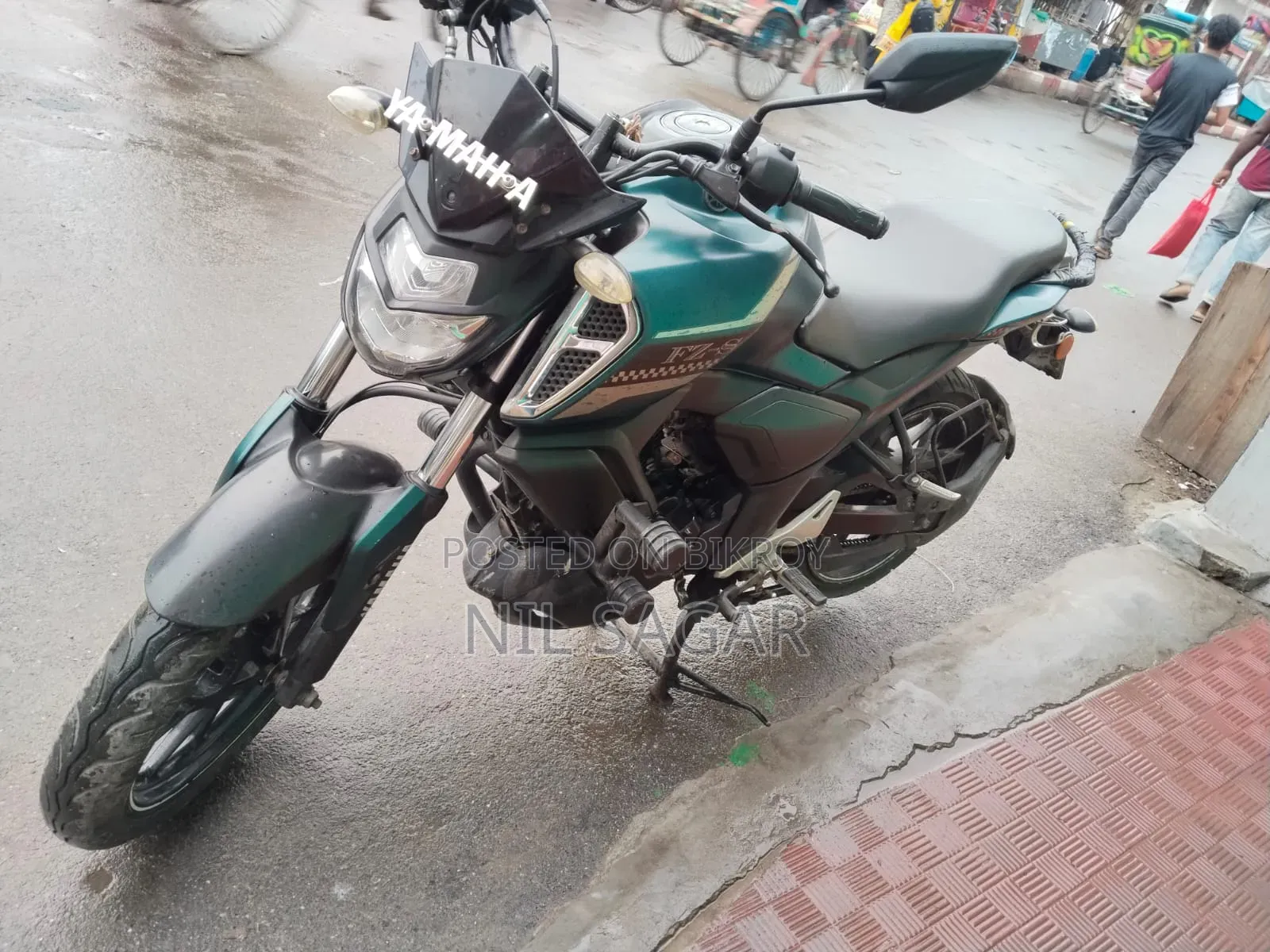 ইয়ামাহা এফজেডএস ভি৩ ২০২২ নীল