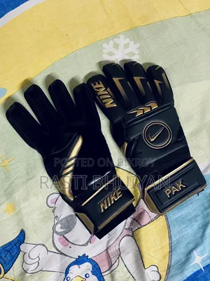 Nike Goalkeeper Gloves