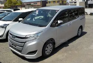 Toyota Noah 2020 Silver
