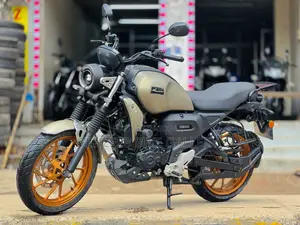 Yamaha 2025 Brown