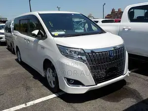 Toyota Esquire 2021 Pearl
