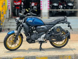 Suzuki 2025 Blue