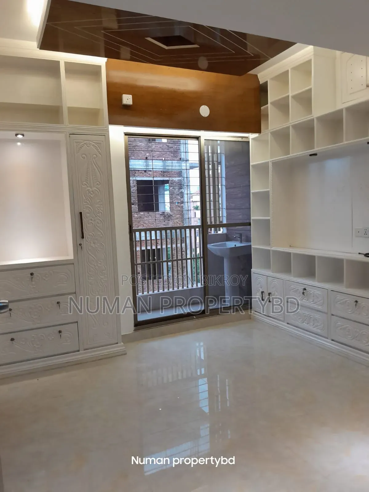 3-Bedroom Apartment in Numan Property Bd, Basundhara for rent