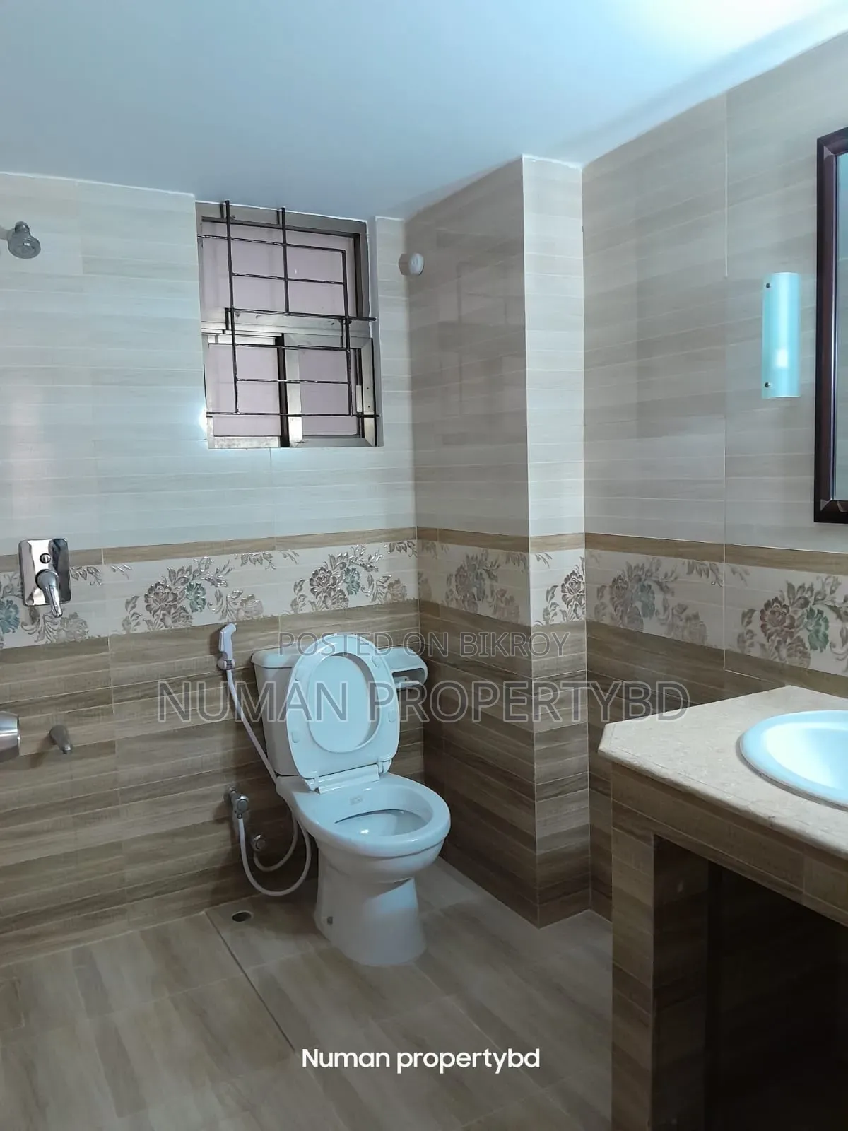 3-Bedroom Apartment in Numan Property Bd, Basundhara for rent