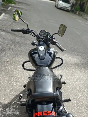 Bajaj Avenger 160 Street 2022 Black