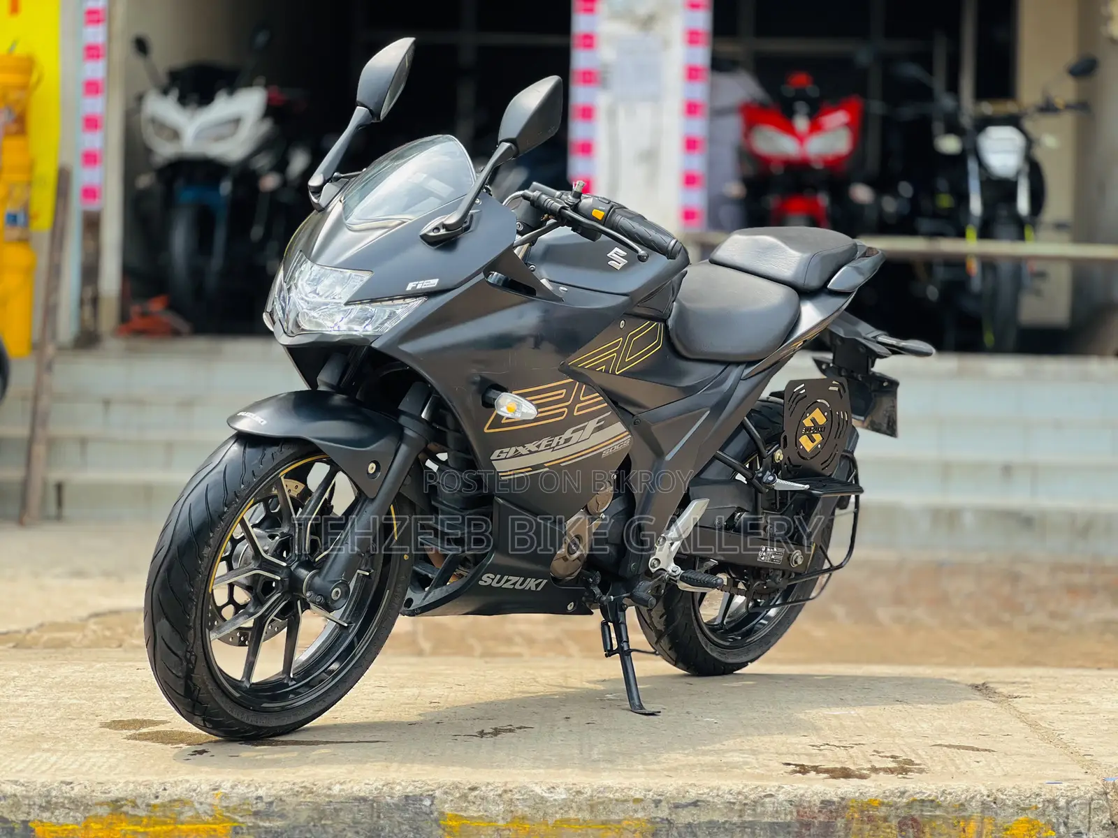Suzuki Gixxer SF 2025 Black