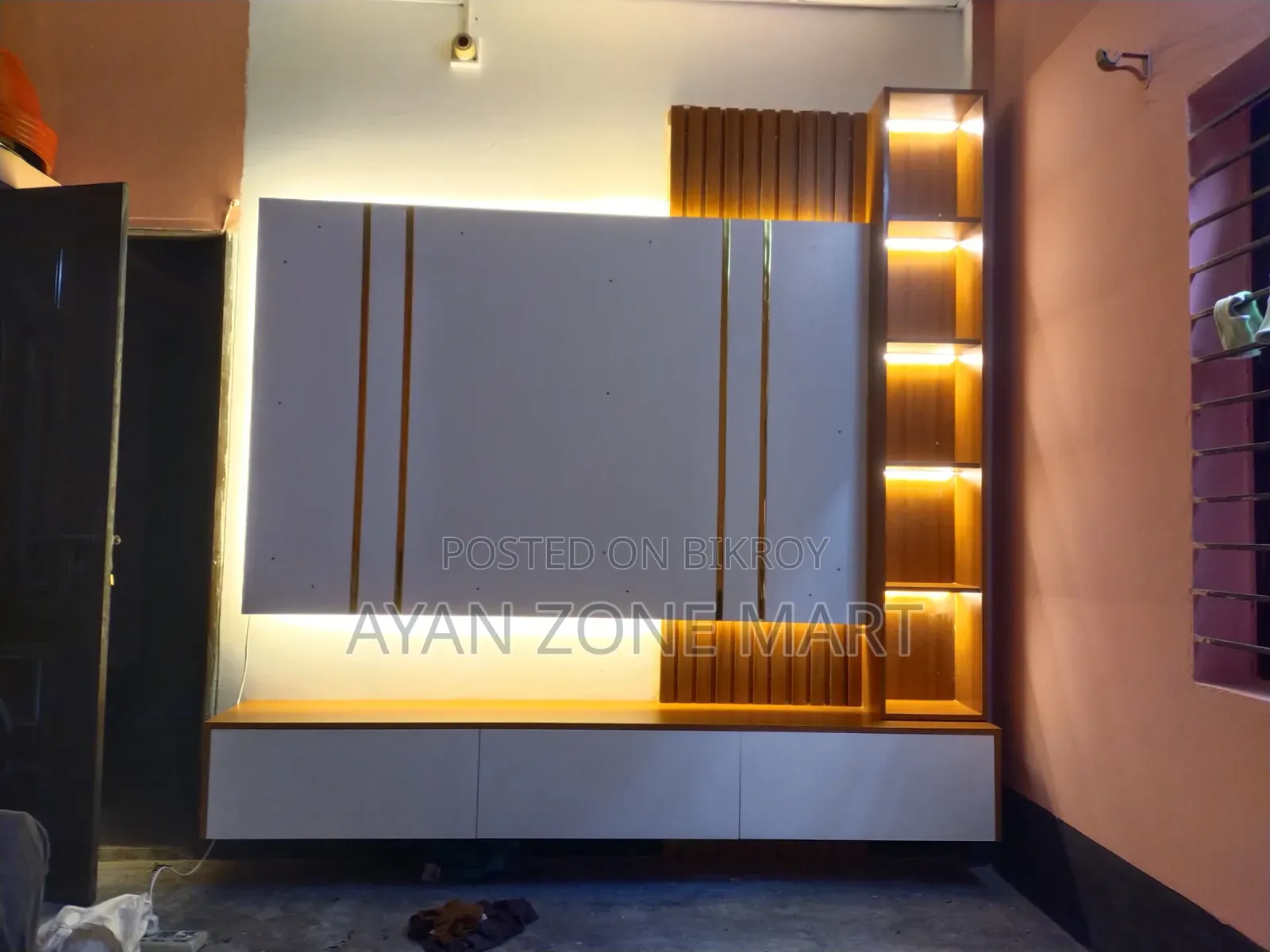 Premium TV Cabinet