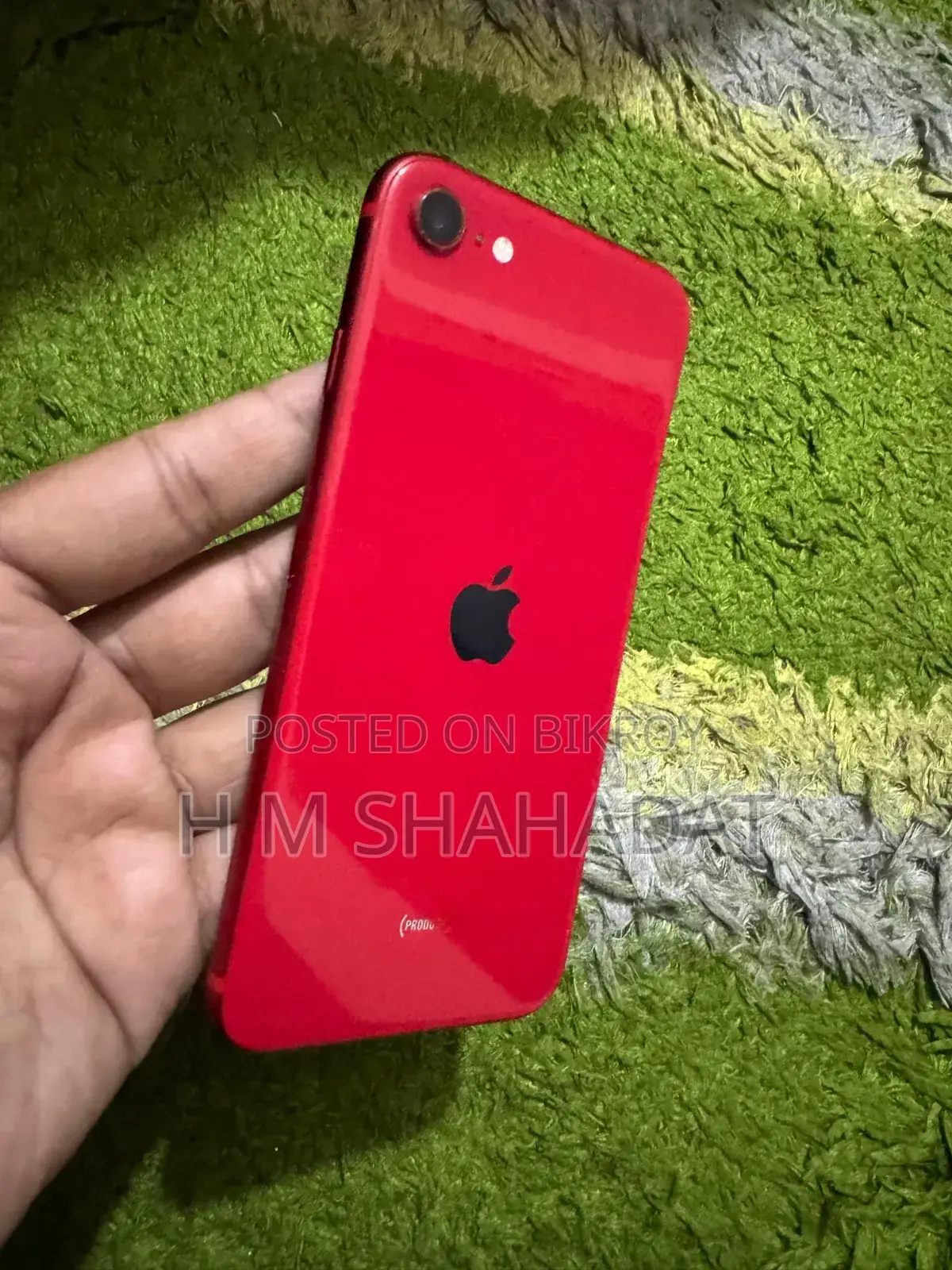 Apple iPhone SE (2020) 64 GB Red