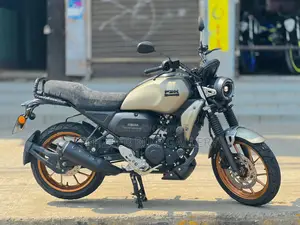 Yamaha 2025 Beige