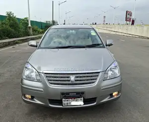 Toyota Premio 2004 Silver