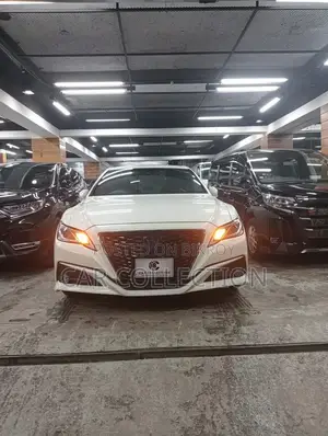 Toyota Crown 2020 Pearl