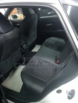 Toyota Crown 2020 Pearl