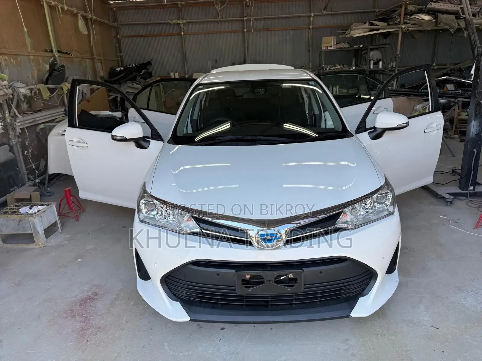 Toyota Axio 2021 White