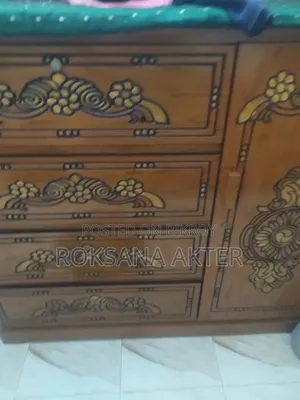 বাসা বাড়ির আসবাবপত্র