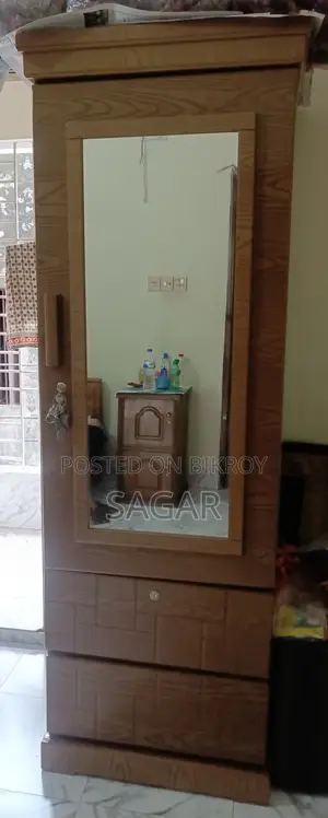 পারটেক্সের এক পার্টের আলমারি