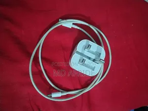 Apple চার্জার