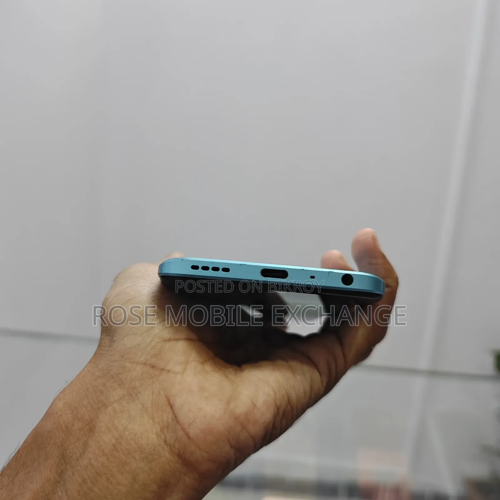 ওয়ানপ্লাস ১২৮ জিবি ব্লু