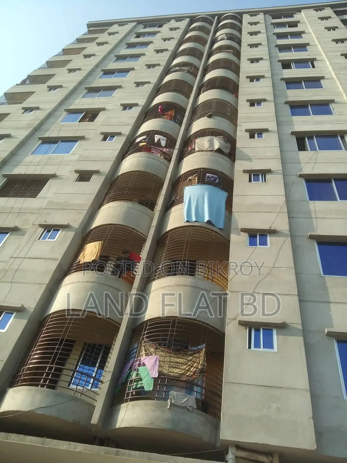মোহাম্মদপুরের সাইফ মজুমদারে ৩ বেডরুমের অ্যাপার্টমেন্ট বিক্রয়ের জন্য