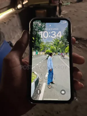 Apple iPhone XR 64 GB Black