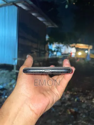 Apple iPhone XR 64 GB Black