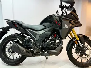 Honda CB 2026 Black