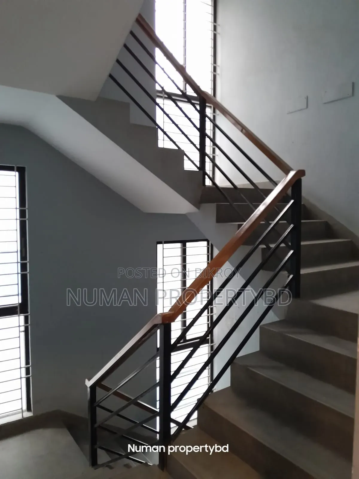 বসুন্ধরায় নুমান প্রপার্টি বিডি-তে ৪ বেডরুমের অ্যাপার্টমেন্ট ভাড়ার জন্য