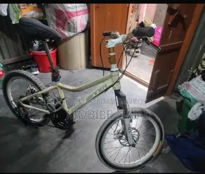 Gear cycle in very good running condition, suitable for everyone