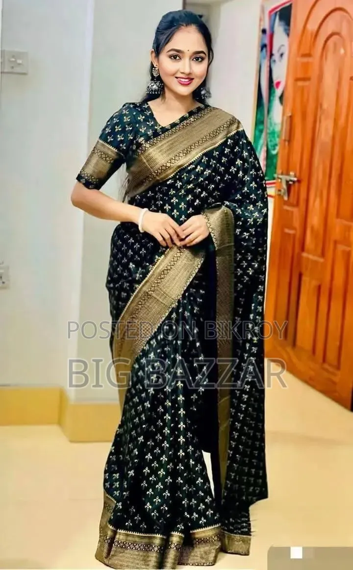 Japani Silk Skin Print Sharee With Blouse Piece