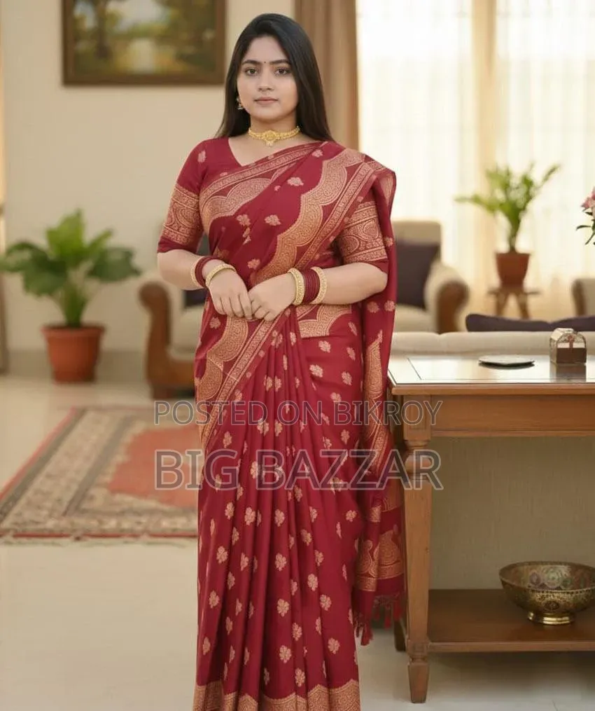 Japani Silk Skin Print Sharee With Blouse Piece